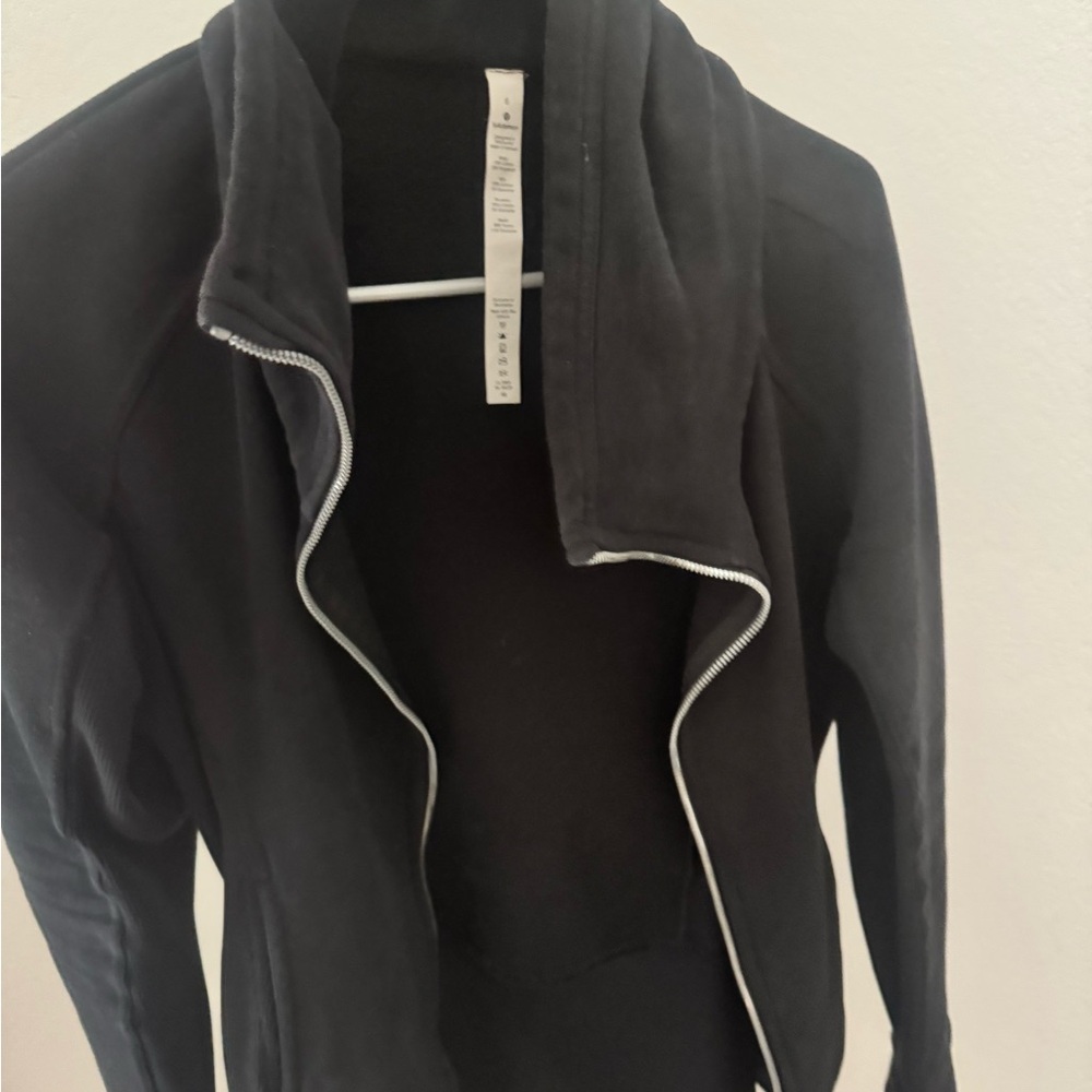 Lululemon Black Zip-Up scuba Jacket